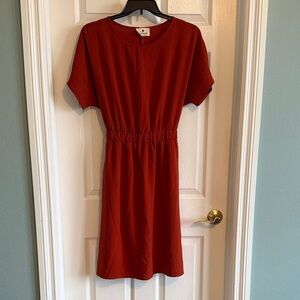 Chic Rust Midi Dress
